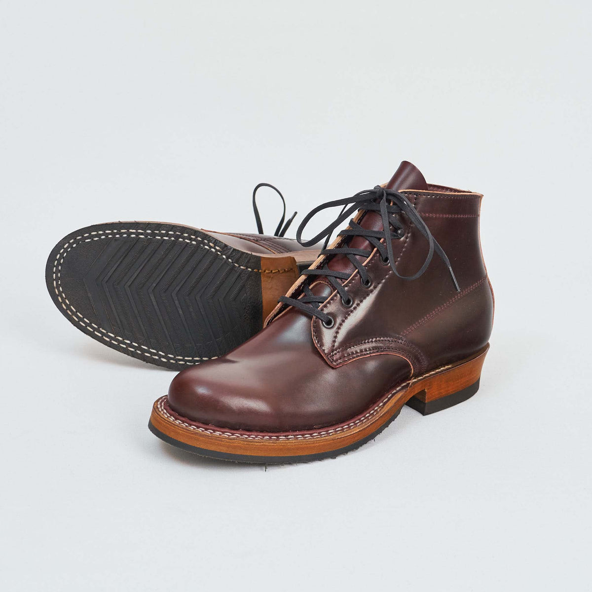 White&#39;s Boots Limited Horween Shell Cordovan Lace-up Boot