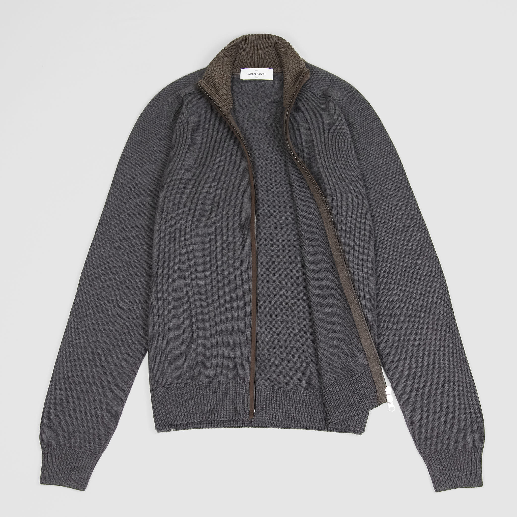 Gran Sasso Full Zip Cardigan - DeeCee style