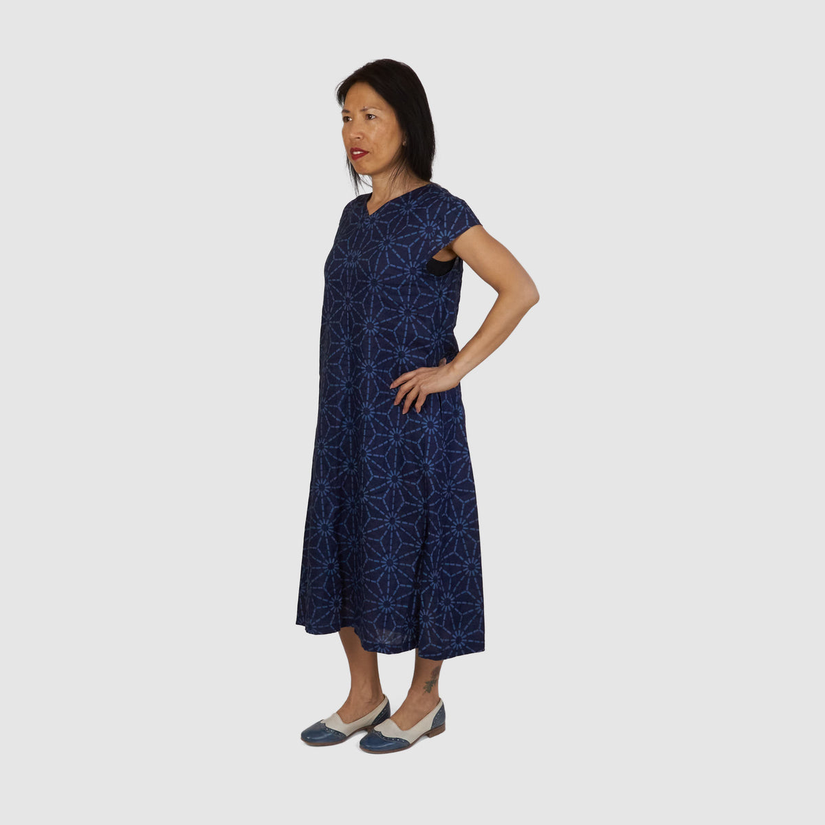 Blue Blue Japan Ladies Linen Asanoha Dress - DeeCee style Blue Blue Japan Ladies Linen Asanoha Dress - DeeCee style