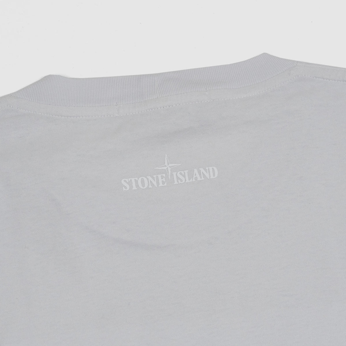 Stone Island Rasterized Big Front Logo T-Shirt - DeeCee style
