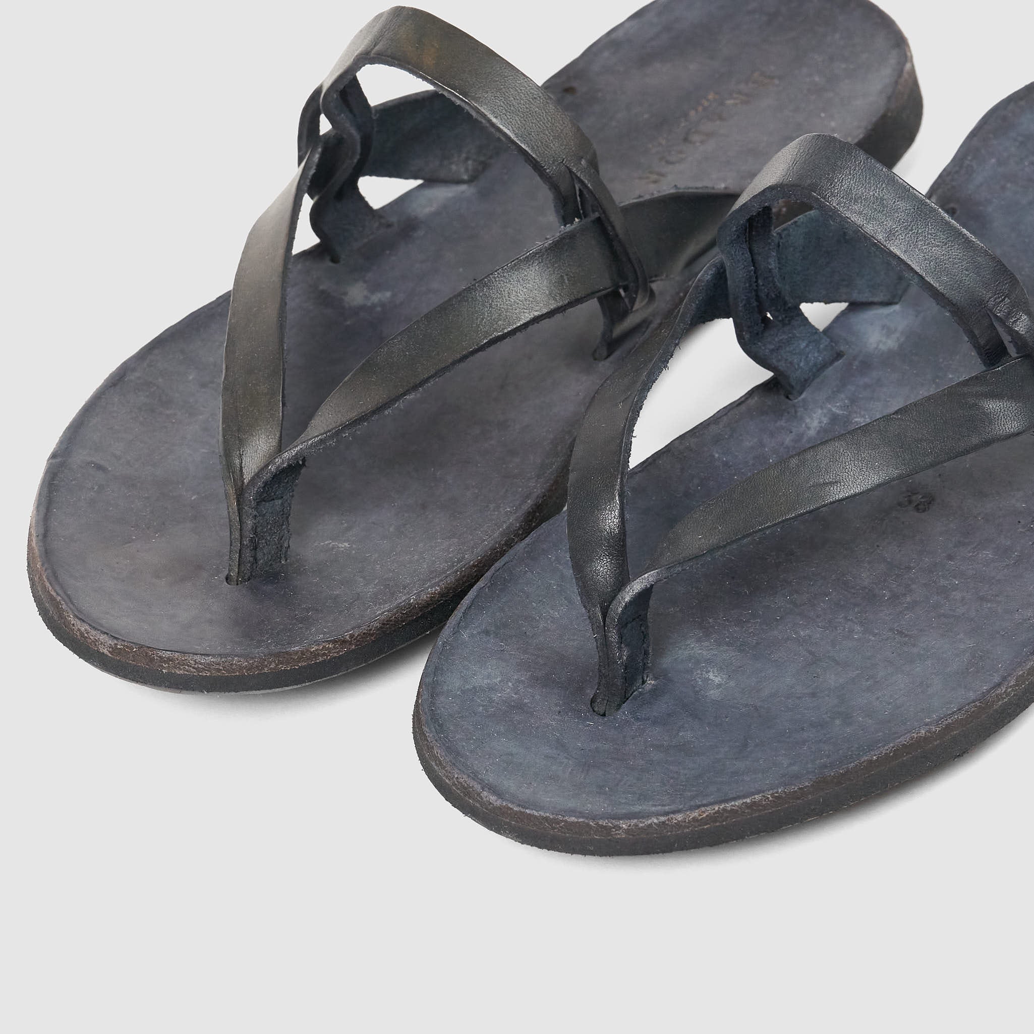 Brador Ladies Flip Flop Leather Sandals DeeCee style