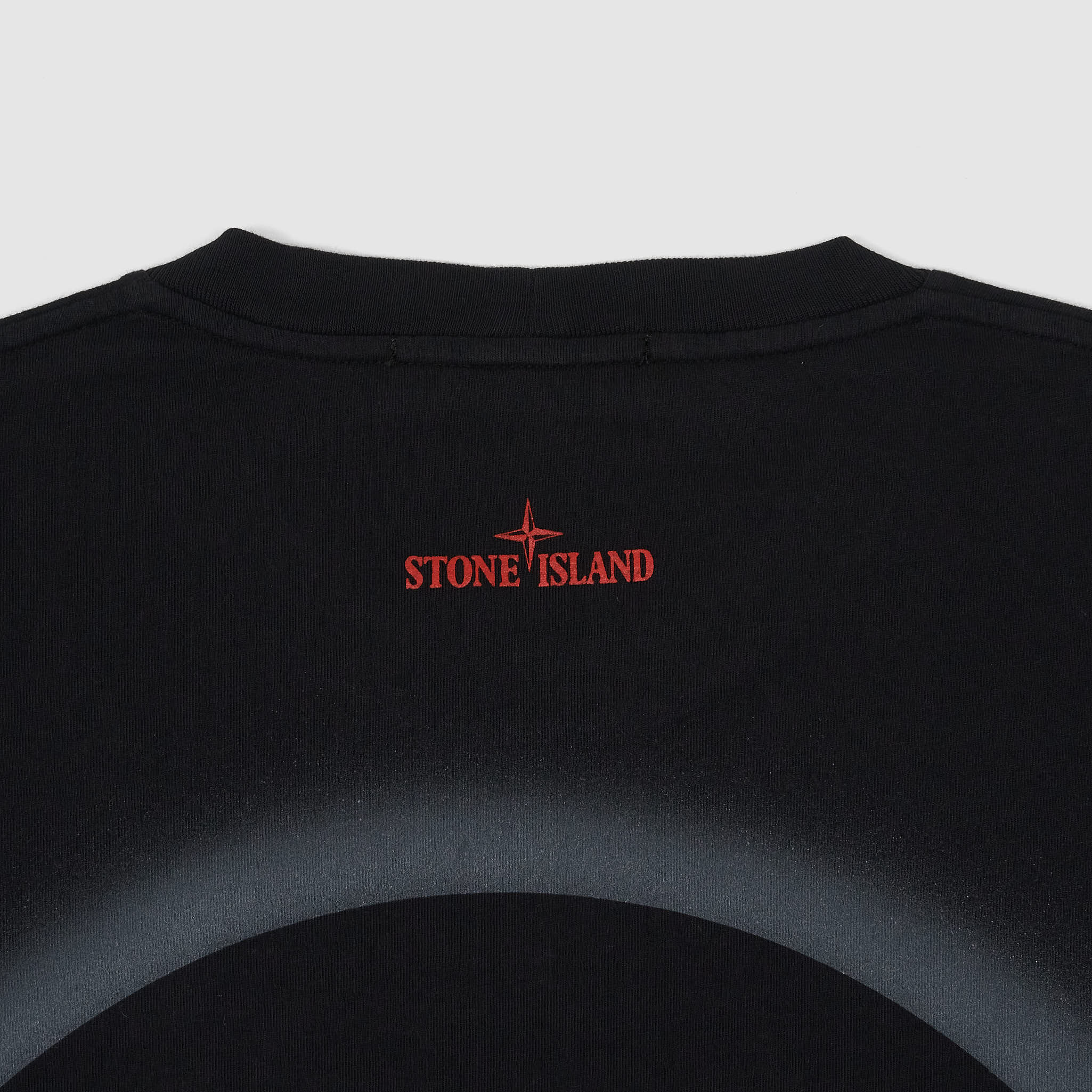 T shirt on sale stone island nera