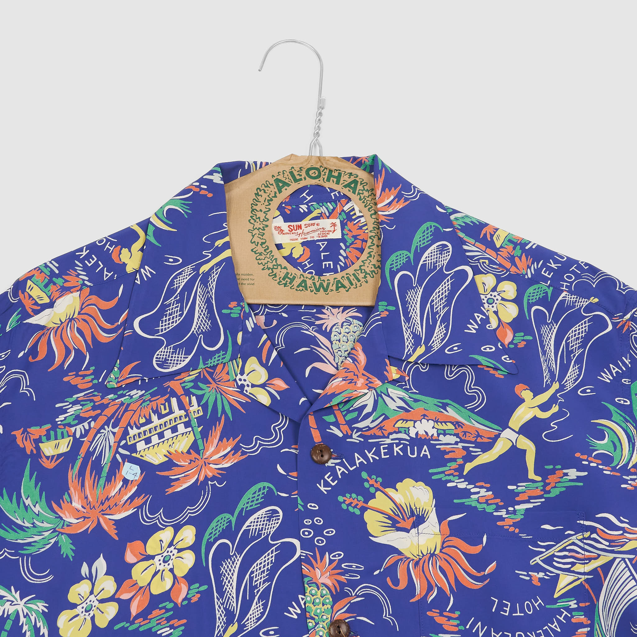 Sun Surf Rayon «Halekulani Hotel» Hawaiian Shirt - DeeCee style