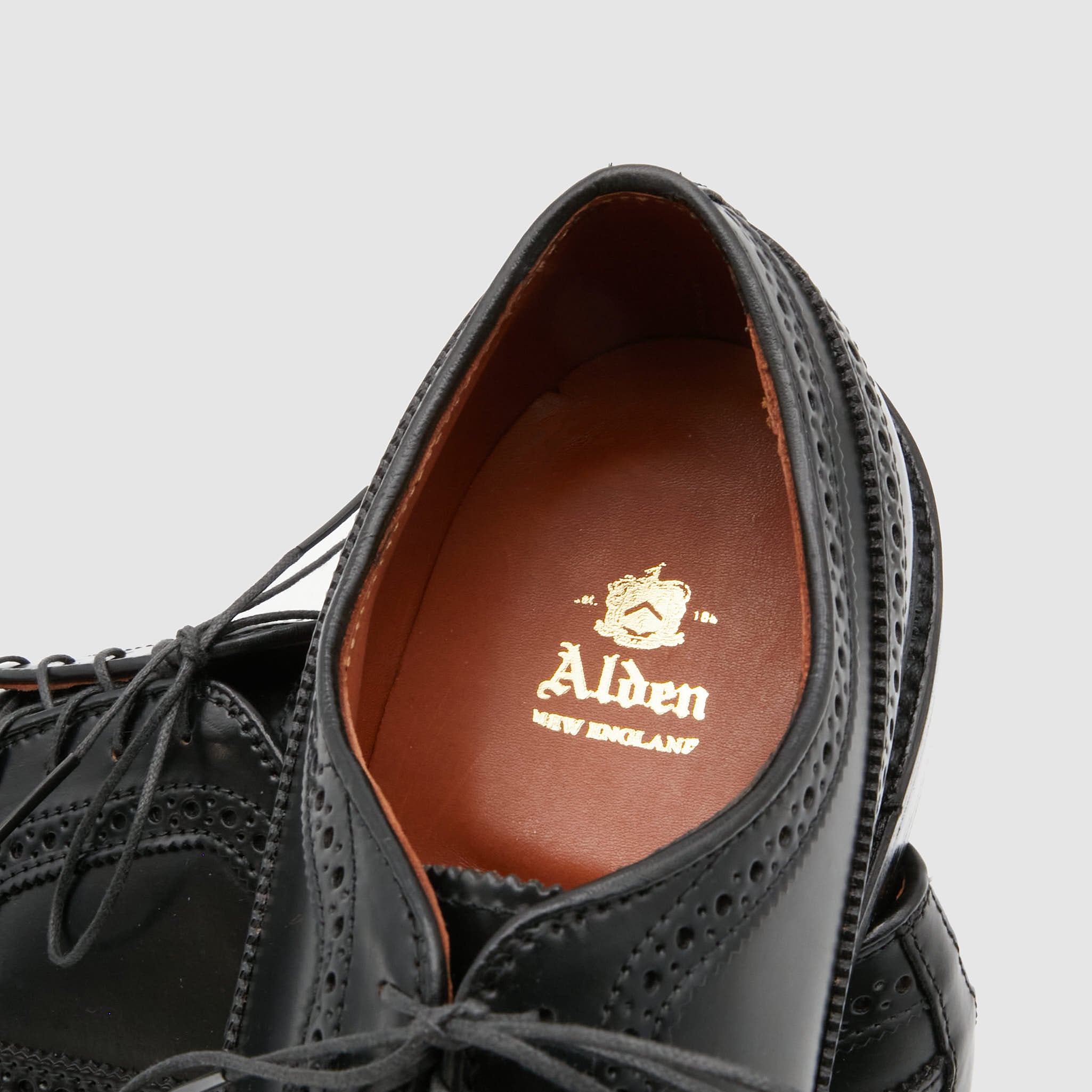 Alden brogues deals