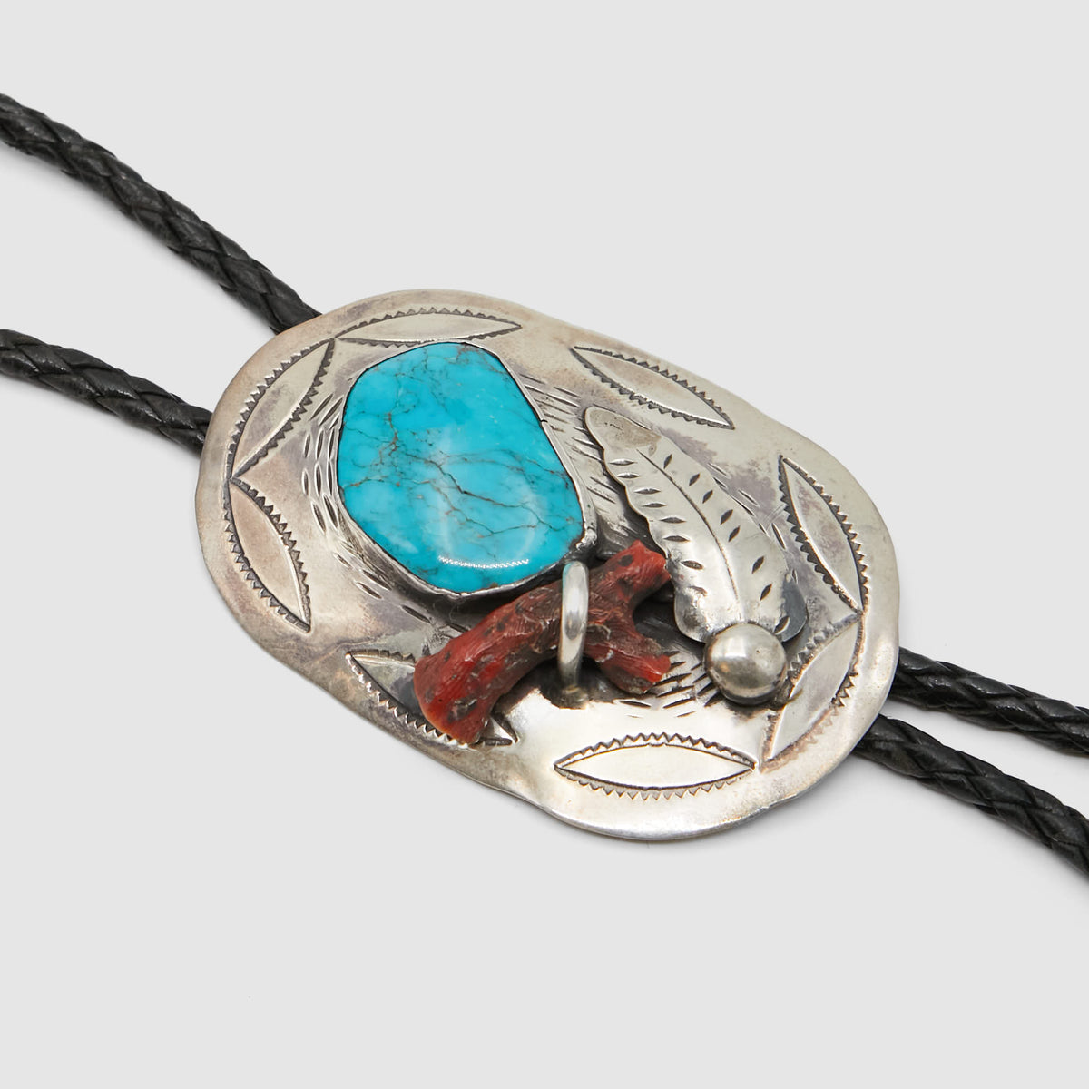 Vintage Jewelry Navajo Sterling Bolo Tie